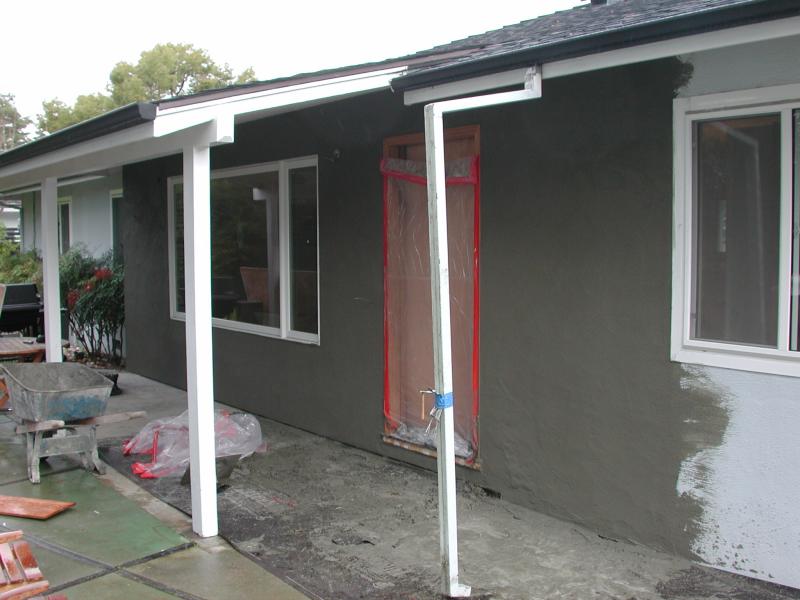 02/27 - Stucco is done on the rear wall